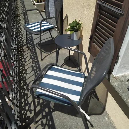 Casa D'epoca Fronte A Di アパート *