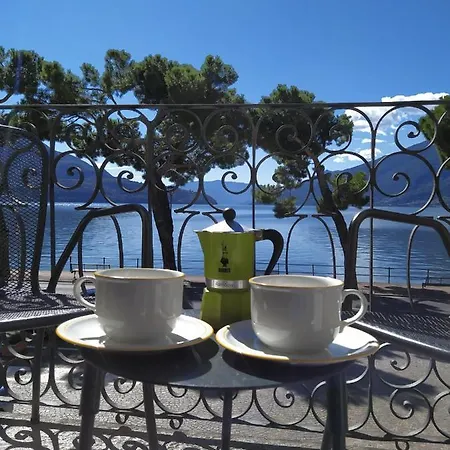 Casa D'epoca Fronte A Di * דומאסו