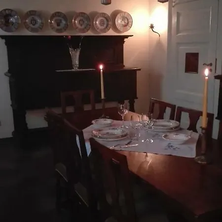 Casa D'epoca Fronte A Di Lejlighed Domaso