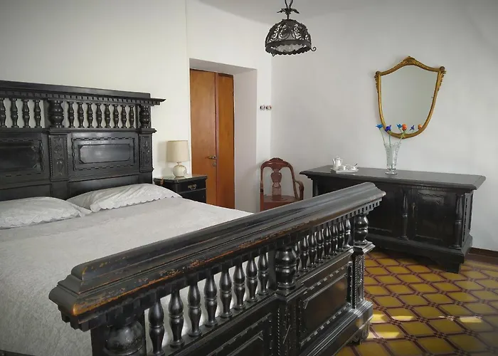 Casa D'epoca Fronte A Di * Domaso