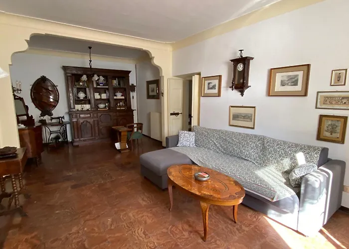 Casa D'epoca Fronte A Di * 도마소