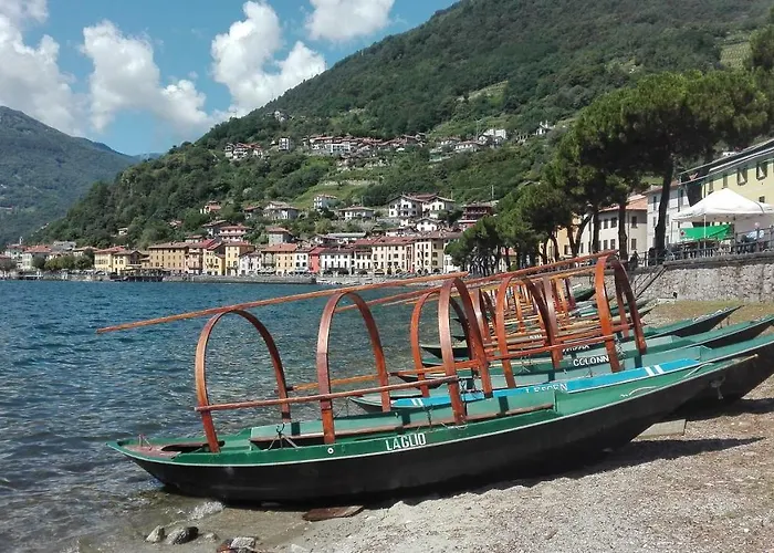 Casa D'epoca Fronte A Di 아파트 *