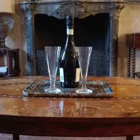 Casa D'epoca Fronte A Di Apartmán Domaso