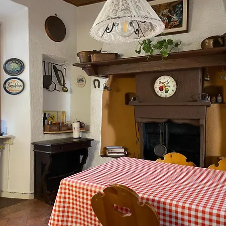 Lägenhet Casa D'epoca Fronte A Di *